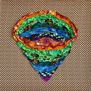 Diamond. 100 x 100 cm. 2020. Unique.
Textil-Collage on Canvas.